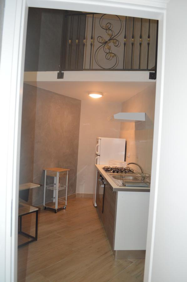 Petros Room Camere Salerno Exteriér fotografie
